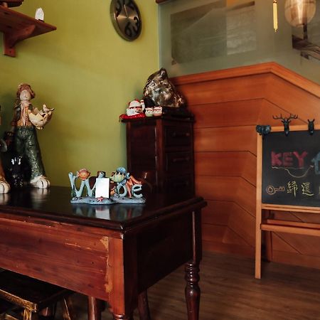 Jia Lin Homestay Donggang Buitenkant foto